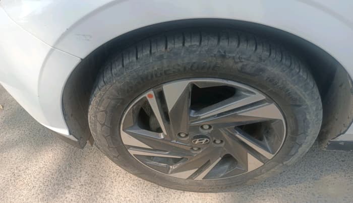 2021 Hyundai NEW I20 Asta 1.0 GDI Turbo IMT, Petrol, Manual, 1,19,987 km, tyre