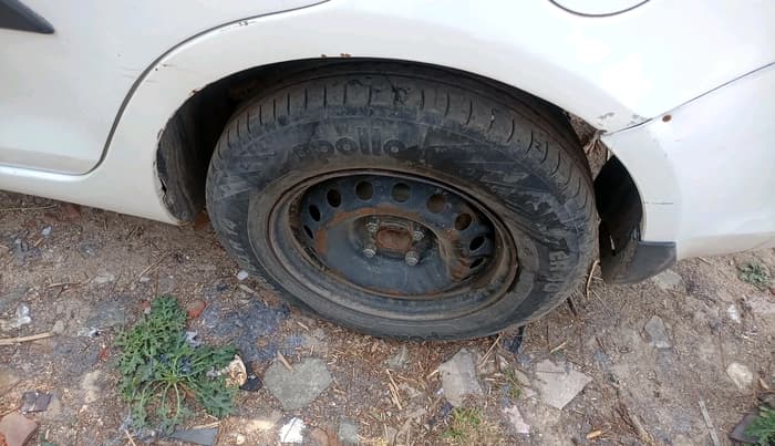 2014 Maruti Swift Dzire LDI, Diesel, Manual, 97,190 km, tyre