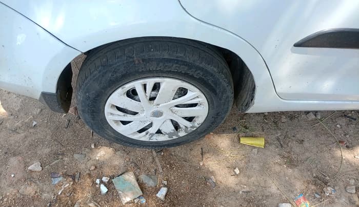 2014 Maruti Swift Dzire LDI, Diesel, Manual, 97,190 km, tyre