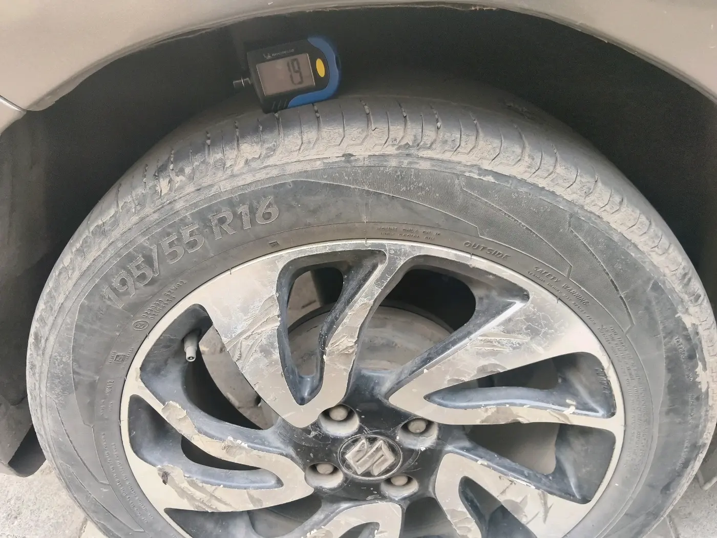 2020 Maruti Baleno ZETA PETROL 1.2, CNG, Manual, 1,82,708 km, tyre