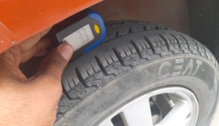 2017 Maruti Alto K10 VXI (O) AMT, CNG, Automatic, 1,32,642 km, tyre