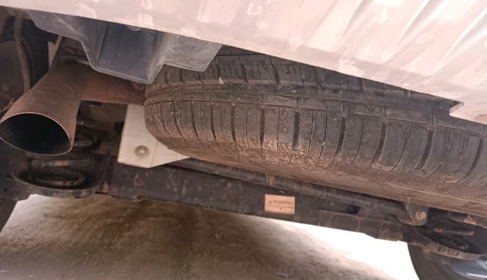 2024 Tata Safari PURE PLUS S, Diesel, Manual, 51,945 km, tyre