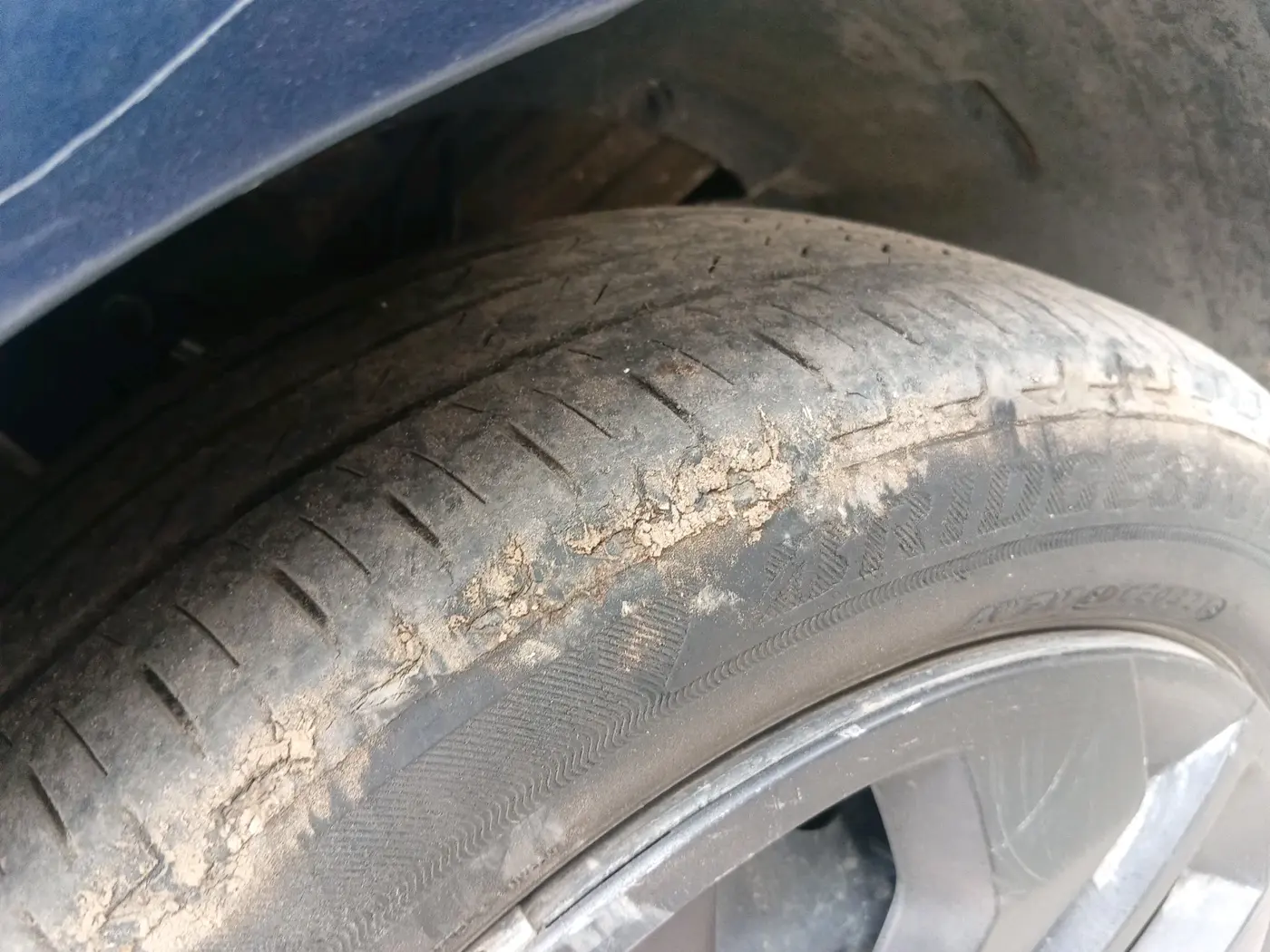 2019 Maruti Swift VXI, Petrol, Manual, 99,540 km, tyre
