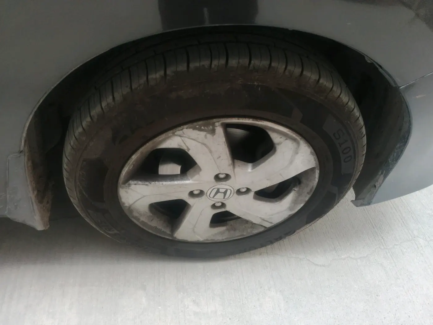 2016 Honda City 1.5L I-VTEC V MT, CNG, Manual, 1,19,253 km, tyre