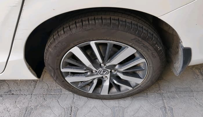 2020 Honda City 1.5L I-VTEC ZX CVT, Petrol, Automatic, 61,810 km, tyre