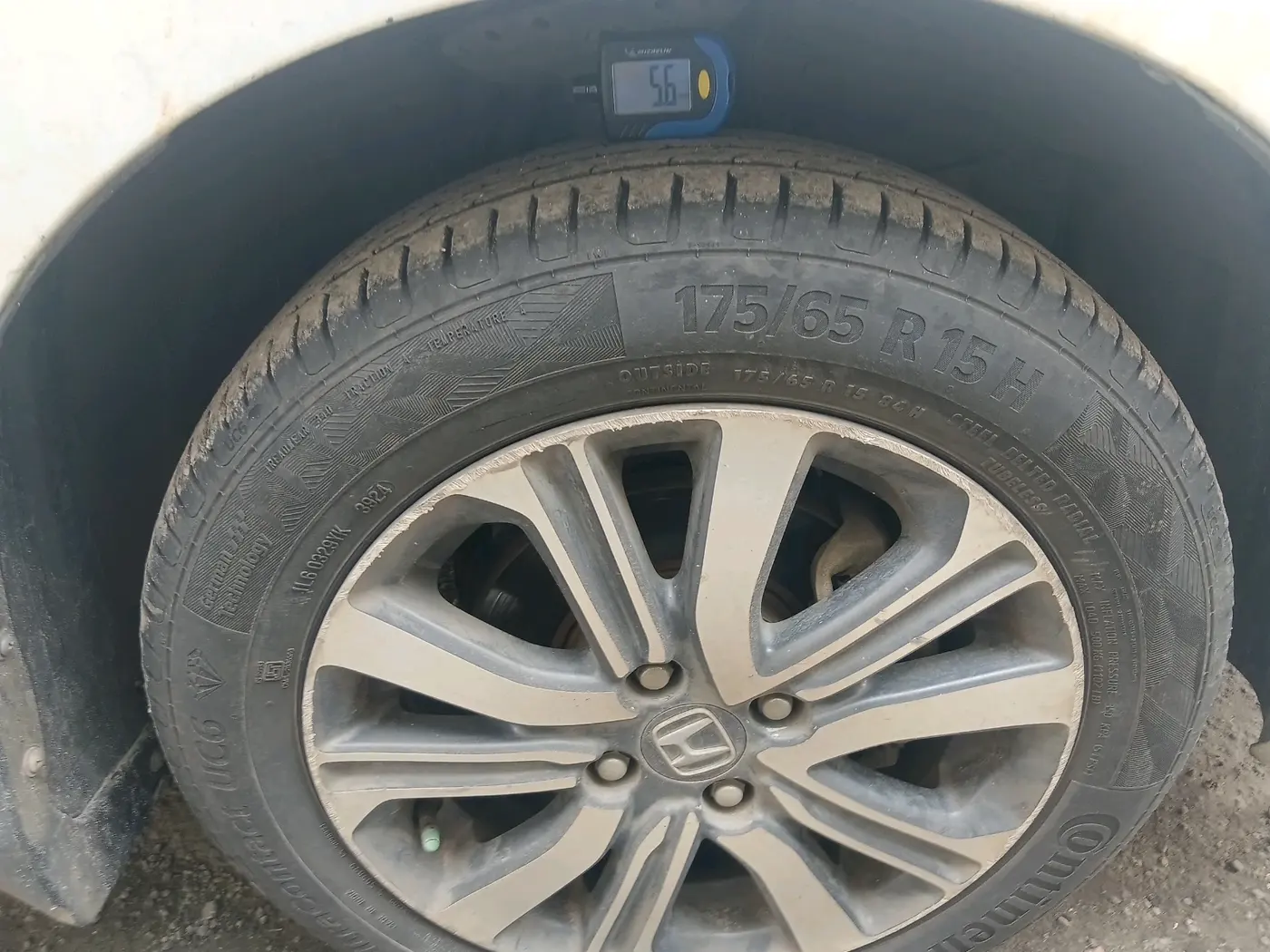 2022 Honda City 1.5L I-VTEC SV, Petrol, Manual, 74,999 km, tyre