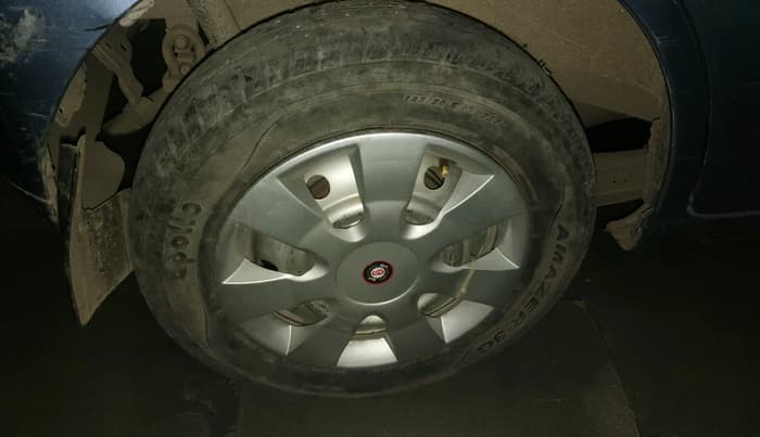 2011 Maruti Wagon R 1.0 LXI, Petrol, Manual, 86,060 km, tyre