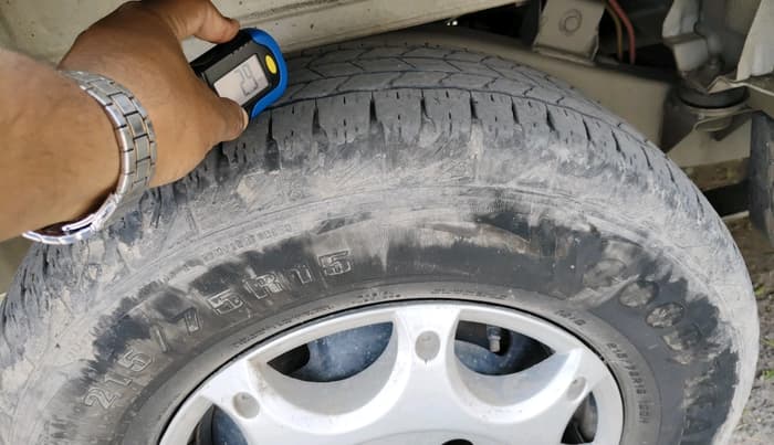 2022 Mahindra Bolero B6, Diesel, Manual, 40,013 km, tyre
