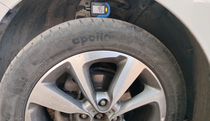 2016 Hyundai Elite i20 ASTA 1.2, Petrol, Manual, 1,59,360 km, tyre
