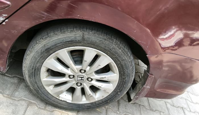 2012 Honda City 1.5L I-VTEC V AT, Petrol, Automatic, 1,02,673 km, tyre