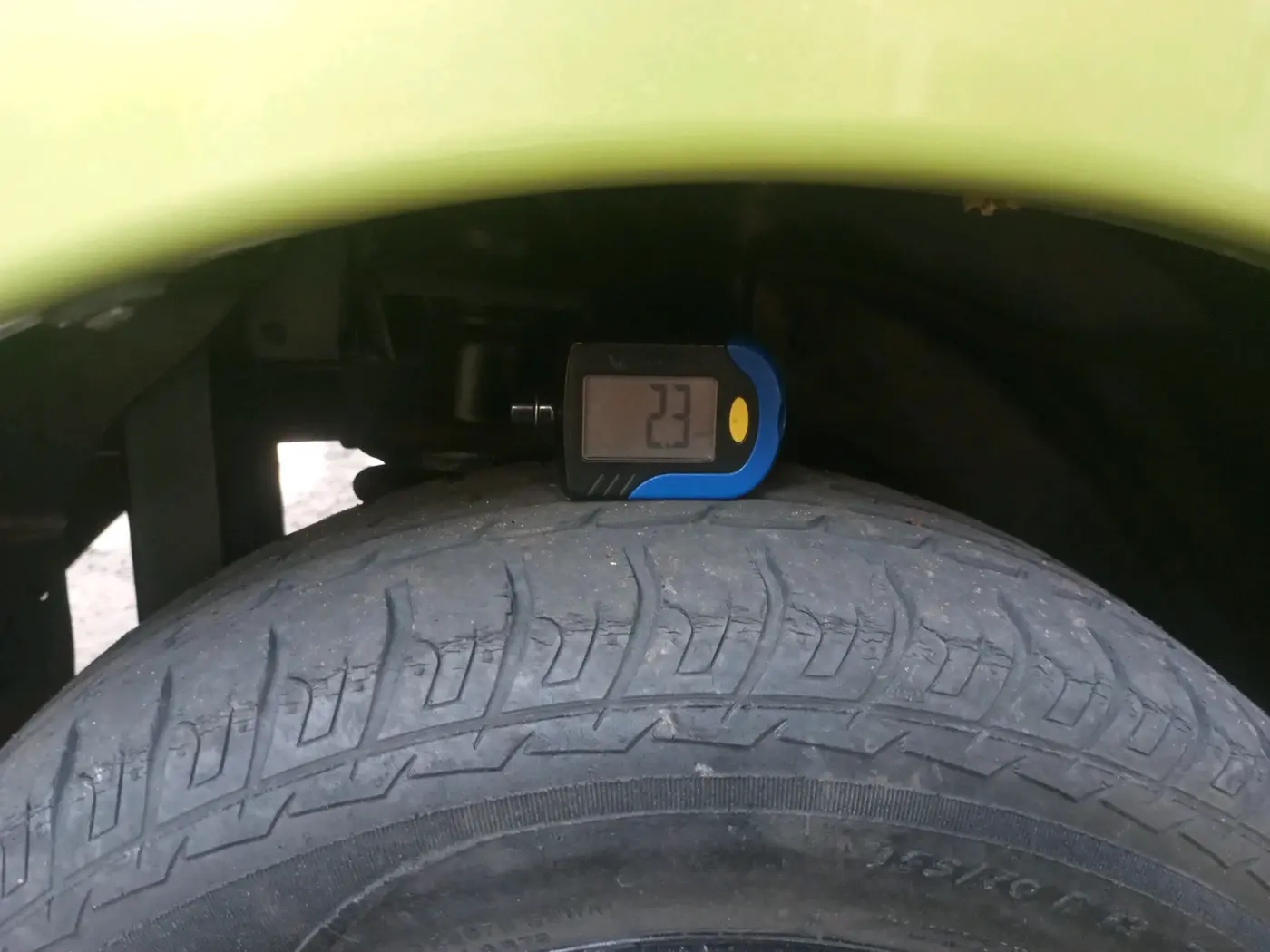 2015 Mahindra E2O T2, Electric, Automatic, 38,169 km, tyre