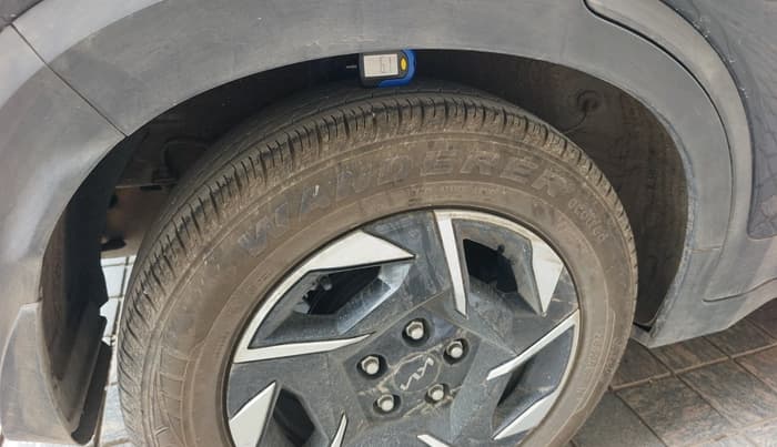 2025 KIA SONET HTK (O) 1.2 Petrol MT, Petrol, Manual, 12,258 km, tyre