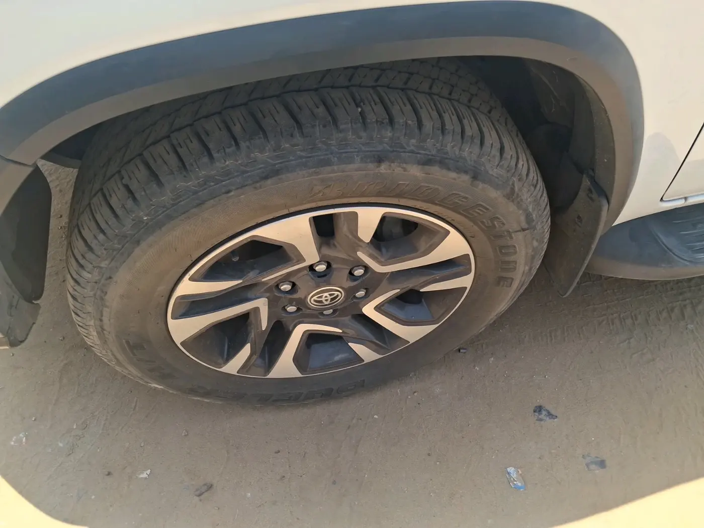 2024 Toyota Fortuner 4X2 AT 2.8 LEGENDER, Diesel, Automatic, 39,455 km, tyre
