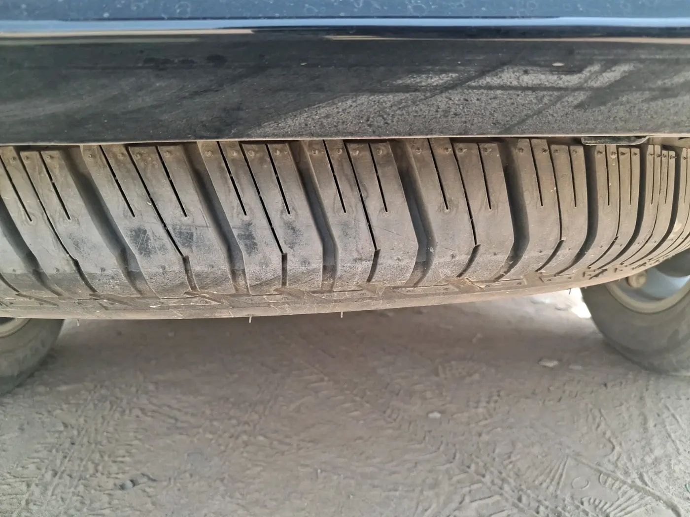 2024 Toyota Fortuner 4X2 AT 2.8 LEGENDER, Diesel, Automatic, 39,455 km, tyre