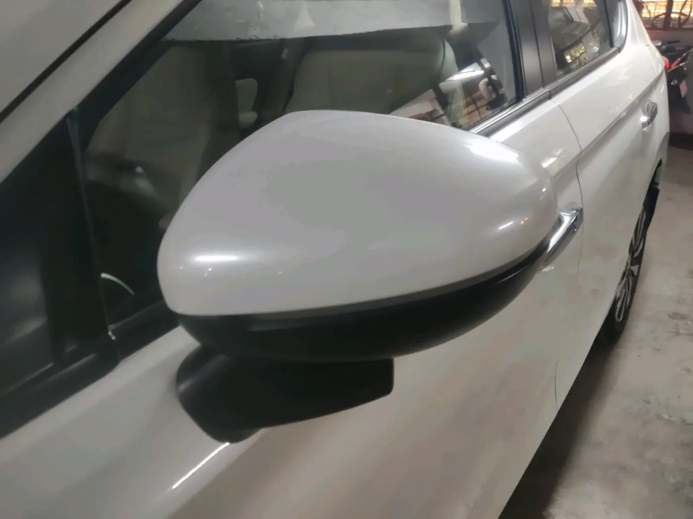 2024 Honda City 1.5L I-VTEC ZX, Petrol, Manual, 399 km, tyre