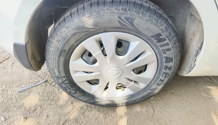 2014 Maruti Swift Dzire VDI, Diesel, Manual, 85,568 km, tyre