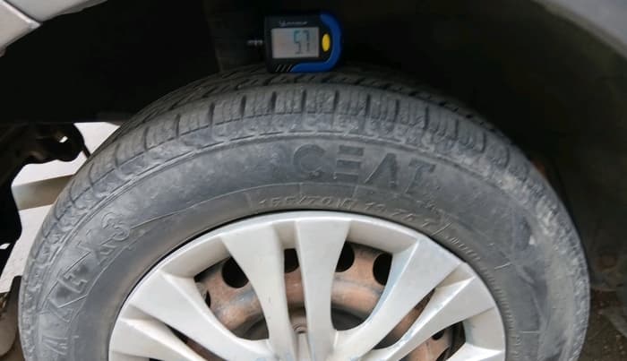 2016 Datsun Go T, CNG, Manual, 1,13,193 km, tyre