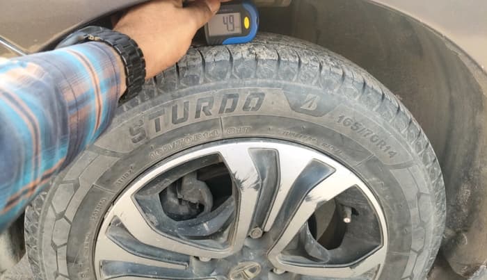 2019 Tata Tiago XZA PETROL, Petrol, Automatic, 1,01,667 km, tyre
