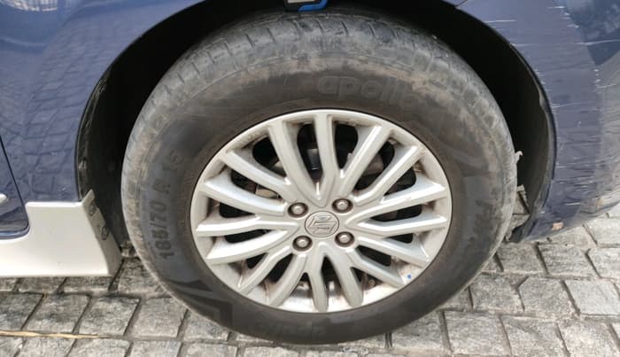 2018 Maruti Dzire ZDI, Diesel, Manual, 87,022 km, tyre
