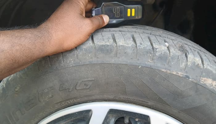 2022 Tata PUNCH ADVENTURE MT, Petrol, Manual, 27,082 km, tyre