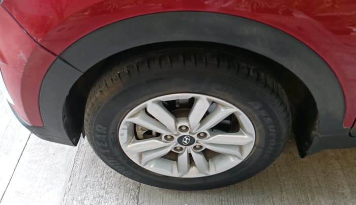 2016 Hyundai Creta SX PLUS 1.6 PETROL, Petrol, Manual, 31,798 km, tyre