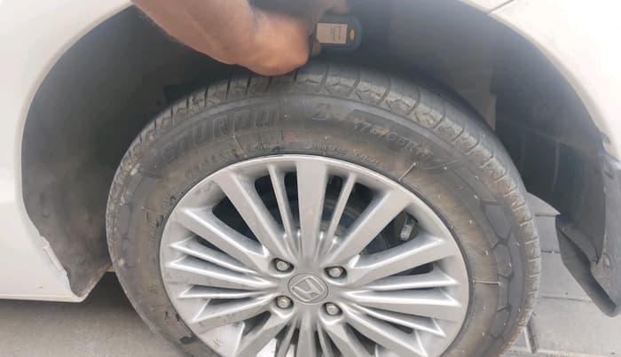 2022 Honda City 1.5L I-VTE V CVT, Petrol, Automatic, 62,913 km, tyre