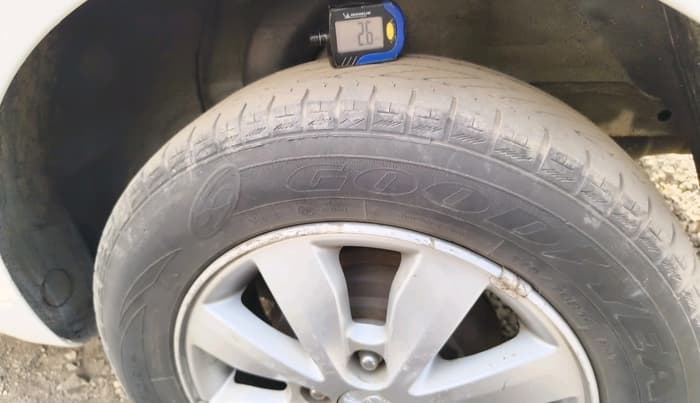 2014 Hyundai i20 SPORTZ 1.2, Petrol, Manual, 75,024 km, tyre
