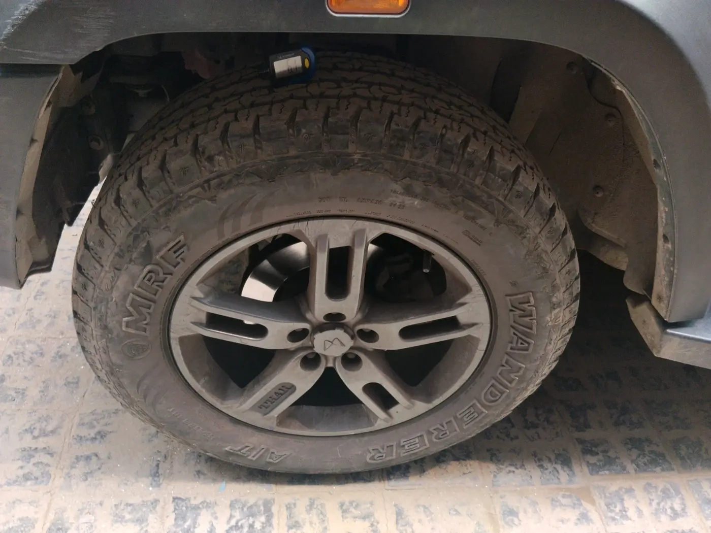 2022 Mahindra Thar LX PETROL HT 4WD AT, Petrol, Automatic, 27,087 km, tyre