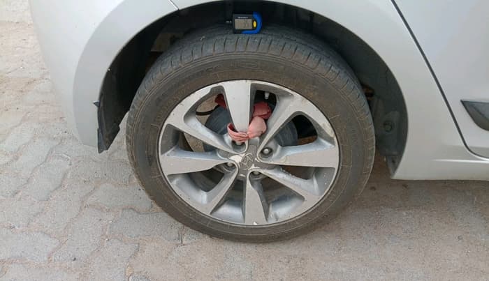 2017 Hyundai Elite i20 ASTA 1.2 (O), Petrol, Manual, 81,100 km, tyre
