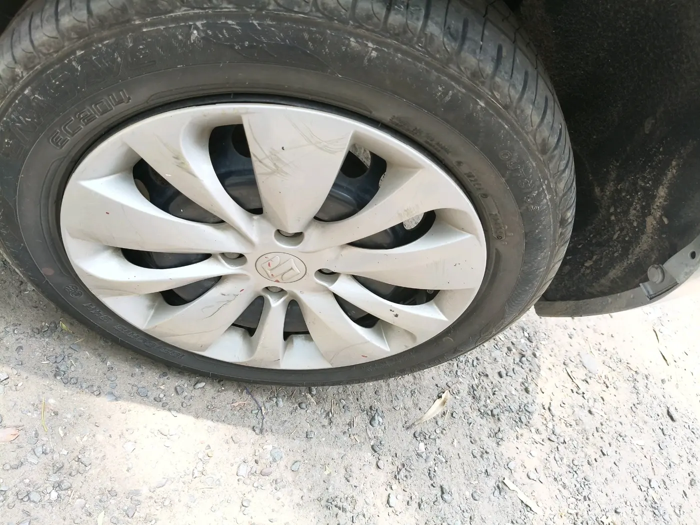 2017 Maruti Baleno DELTA DIESEL 1.3, Diesel, Manual, 1,22,894 km, tyre