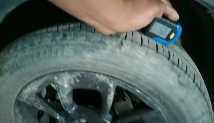 2022 Maruti IGNIS ZETA 1.2 AMT, Petrol, Automatic, 29,728 km, tyre