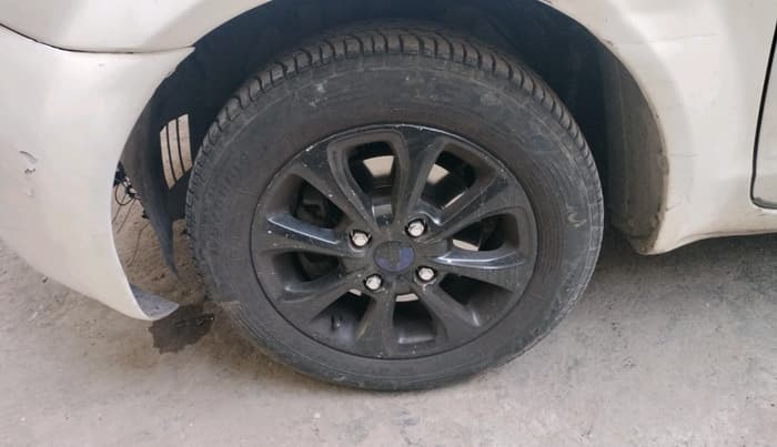2012 Ford Classic 1.4 TITANIUM DIESEL, Diesel, Manual, 1,28,457 km, tyre