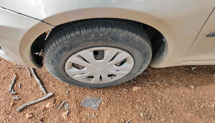 2013 Maruti Swift Dzire VDI, Diesel, Manual, 1,20,467 km, tyre