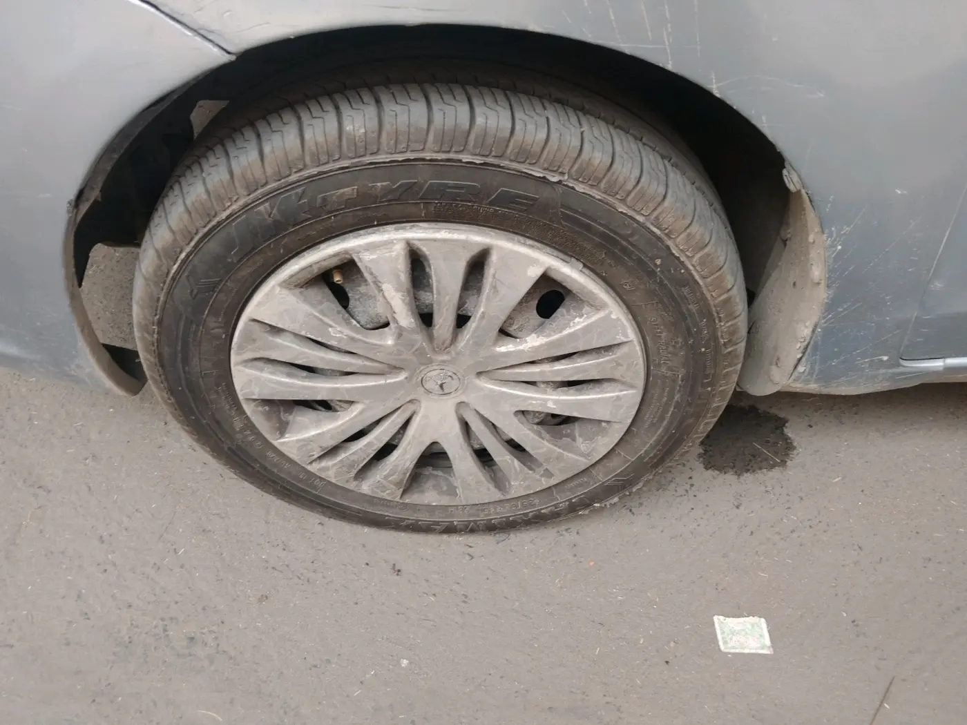 2013 Maruti Ertiga VXI, Petrol, Manual, 1,45,671 km, tyre