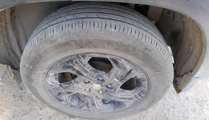 2025 Maruti BREZZA ZXI S-CNG, CNG, Manual, 46,763 km, tyre