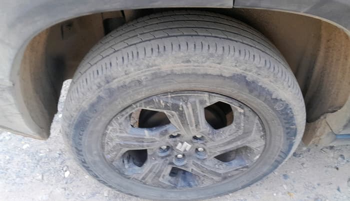 2025 Maruti BREZZA ZXI S-CNG, CNG, Manual, 46,763 km, tyre