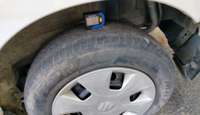 2022 Maruti New Wagon-R VXI 1.0, Petrol, Manual, 34,302 km, tyre
