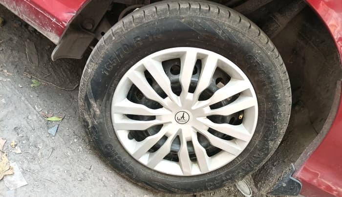 2021 Honda Amaze 1.2L I-VTEC S, Petrol, Manual, 68,803 km, tyre