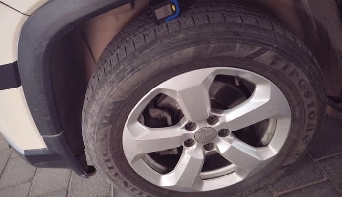 2018 Jeep Compass LIMITED 1.4 PETROL AT, Petrol, Automatic, 1,40,098 km, tyre