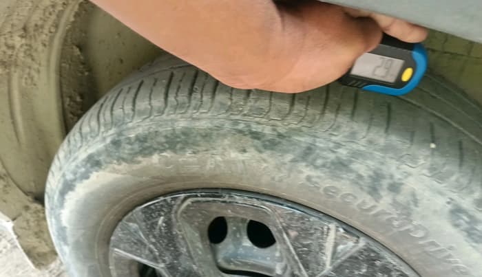 2022 Tata PUNCH PURE MT, Petrol, Manual, 71,989 km, tyre