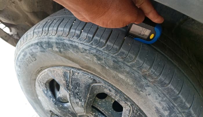 2022 Tata PUNCH PURE MT, Petrol, Manual, 71,989 km, tyre