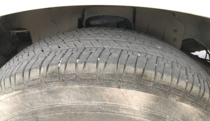 2016 Mahindra Scorpio S6 PLUS 1.99, Diesel, Manual, 53,540 km, tyre
