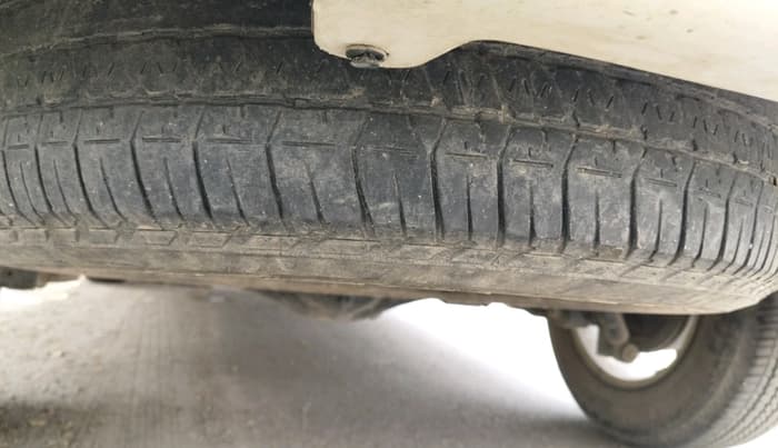 2016 Mahindra Scorpio S6 PLUS 1.99, Diesel, Manual, 53,540 km, tyre