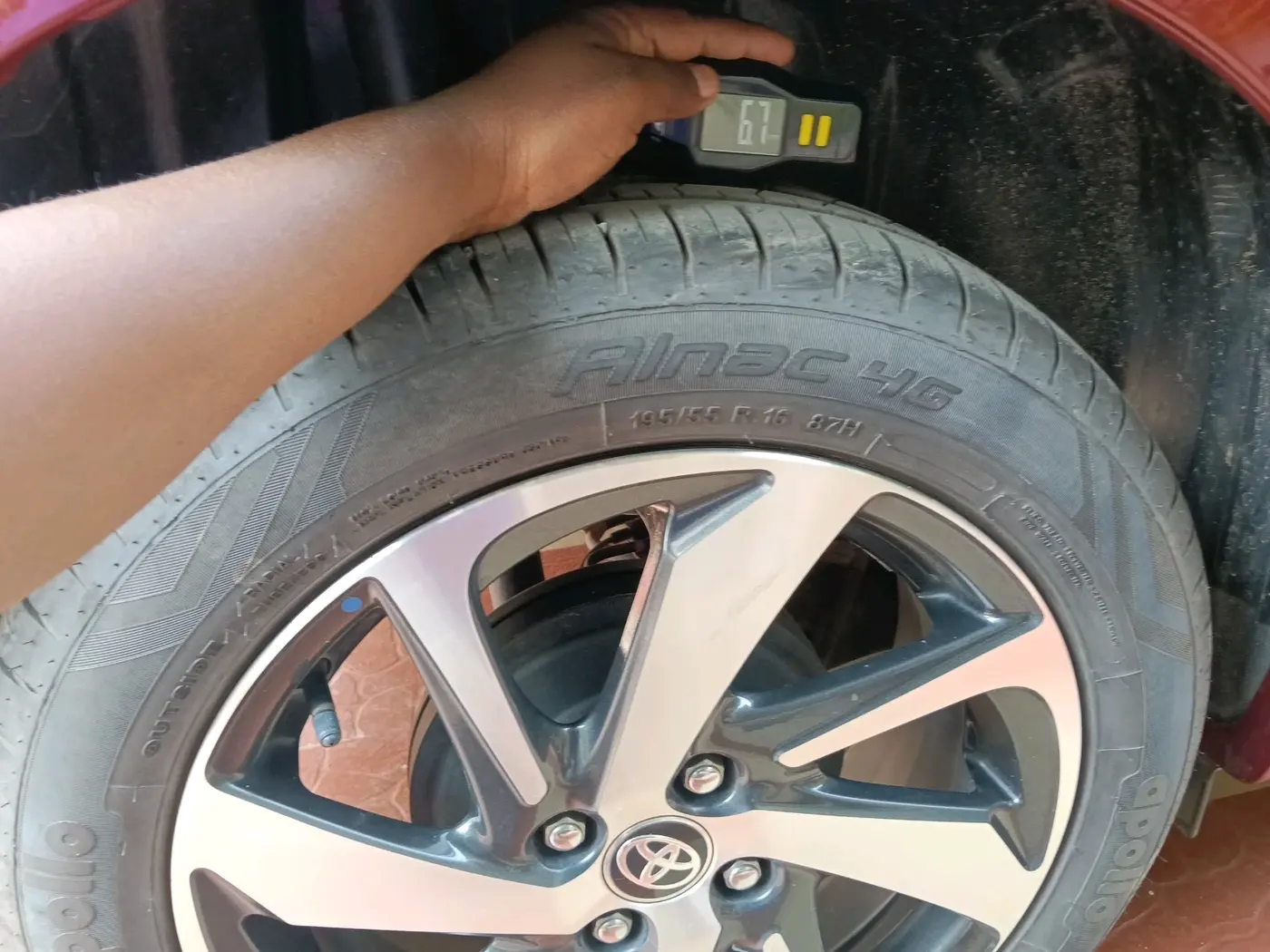 2023 Toyota Glanza V, Petrol, Manual, 4,280 km, tyre