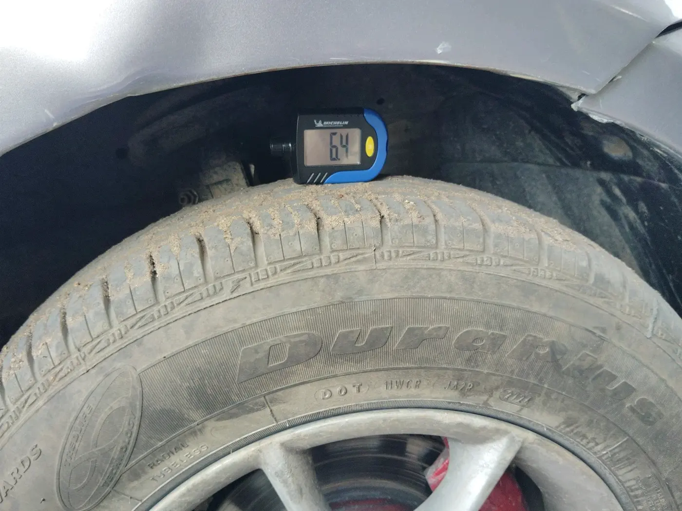 2013 Maruti Swift Dzire VXI, Petrol, Manual, 1,07,103 km, tyre