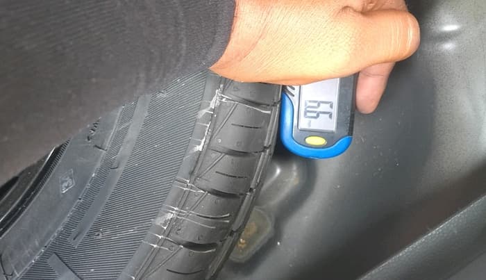 2022 Maruti Alto VXI, Petrol, Manual, 33,336 km, tyre