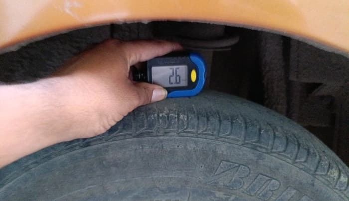 2018 Tata Tiago XZ PETROL, Petrol, Manual, 76,146 km, tyre
