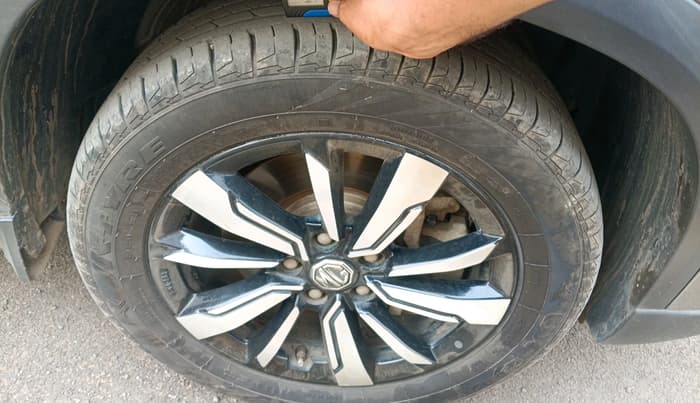 2020 MG HECTOR SHARP 1.5 DCT PETROL, Petrol, Automatic, 49,486 km, tyre