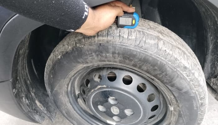 2023 Tata PUNCH PURE MT, Petrol, Manual, 10,213 km, tyre