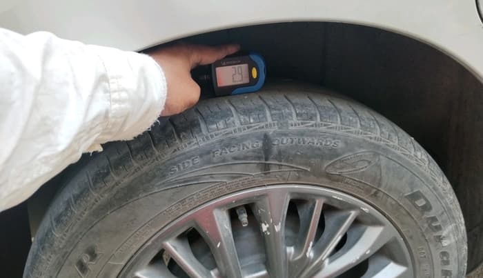 2019 Maruti Ertiga ZXI AT SHVS, Petrol, Automatic, 1,03,804 km, tyre